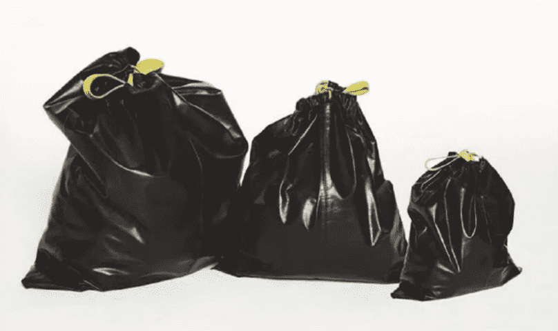 La nueva bolsa de basura de Balenciaga: un lujo no apto para