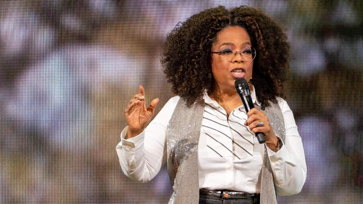 Oprah Winfrey Es Fuertemente Criticada Por Cómo Gasta Su Fortuna Hoy Dinero Lo De Hoy